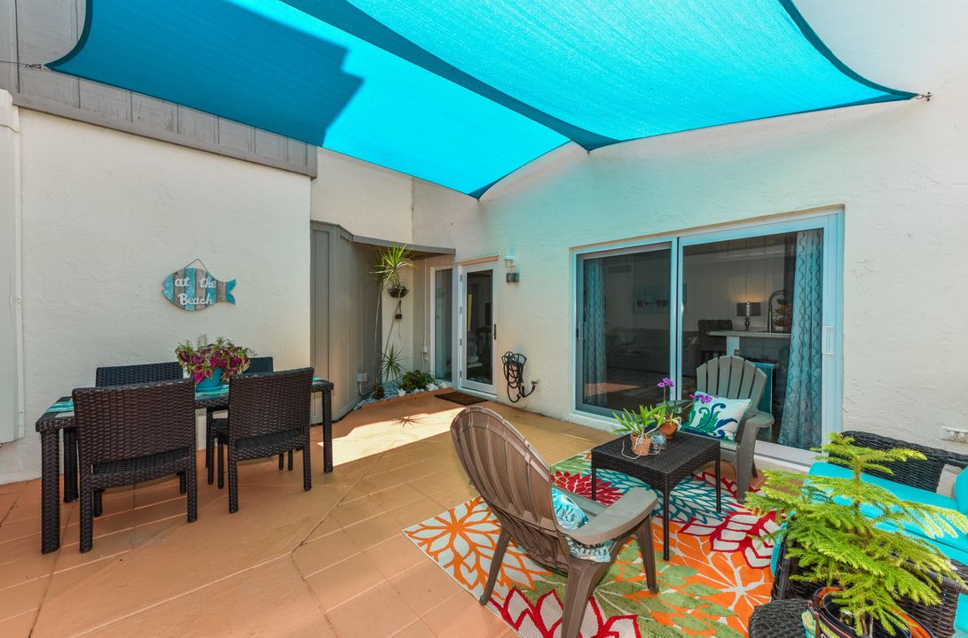 На продажу: $329,000 (1 спален, 1 ванн, 740 Квадратных фут)