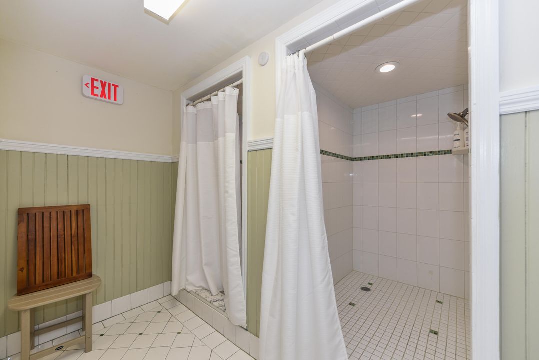 На продажу: $329,000 (1 спален, 1 ванн, 740 Квадратных фут)