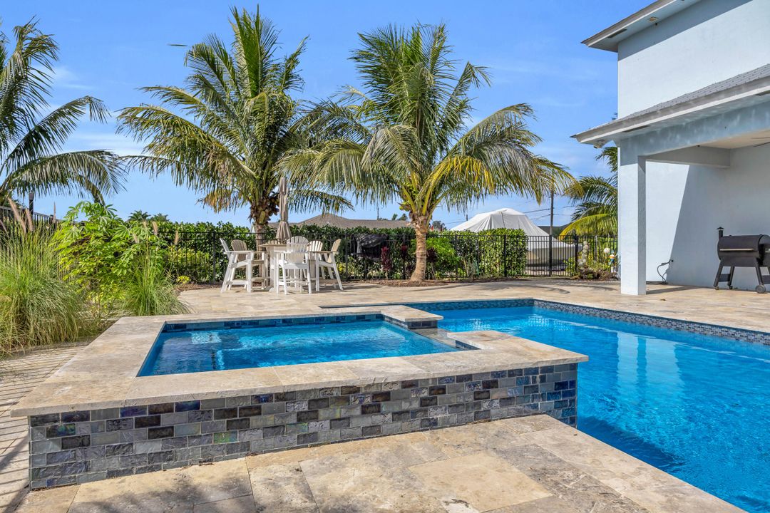 На продажу: $685,000 (4 спален, 3 ванн, 2629 Квадратных фут)