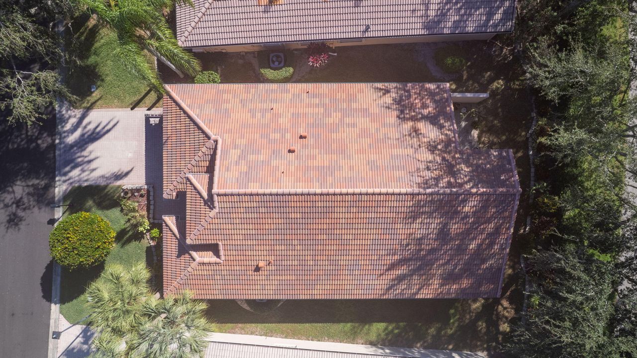 Activo con contrato: $475,000 (2 camas, 2 baños, 1722 Pies cuadrados)