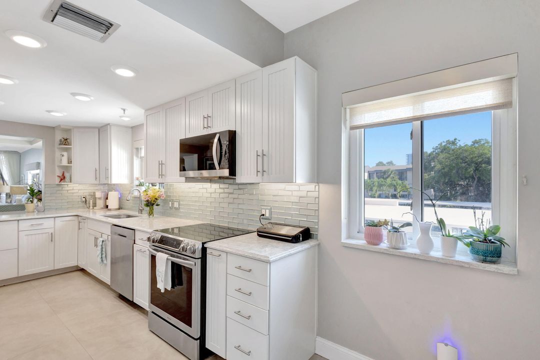 待售: $633,000 (2 贝兹, 2 浴室, 1535 平方英尺)