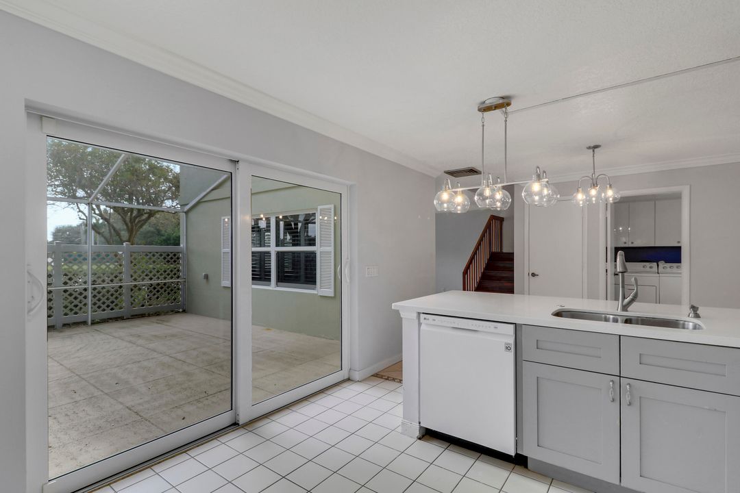 En Venta: $348,995 (2 camas, 2 baños, 1362 Pies cuadrados)