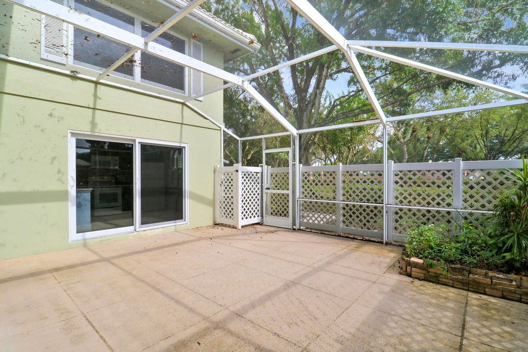 En Venta: $348,995 (2 camas, 2 baños, 1362 Pies cuadrados)