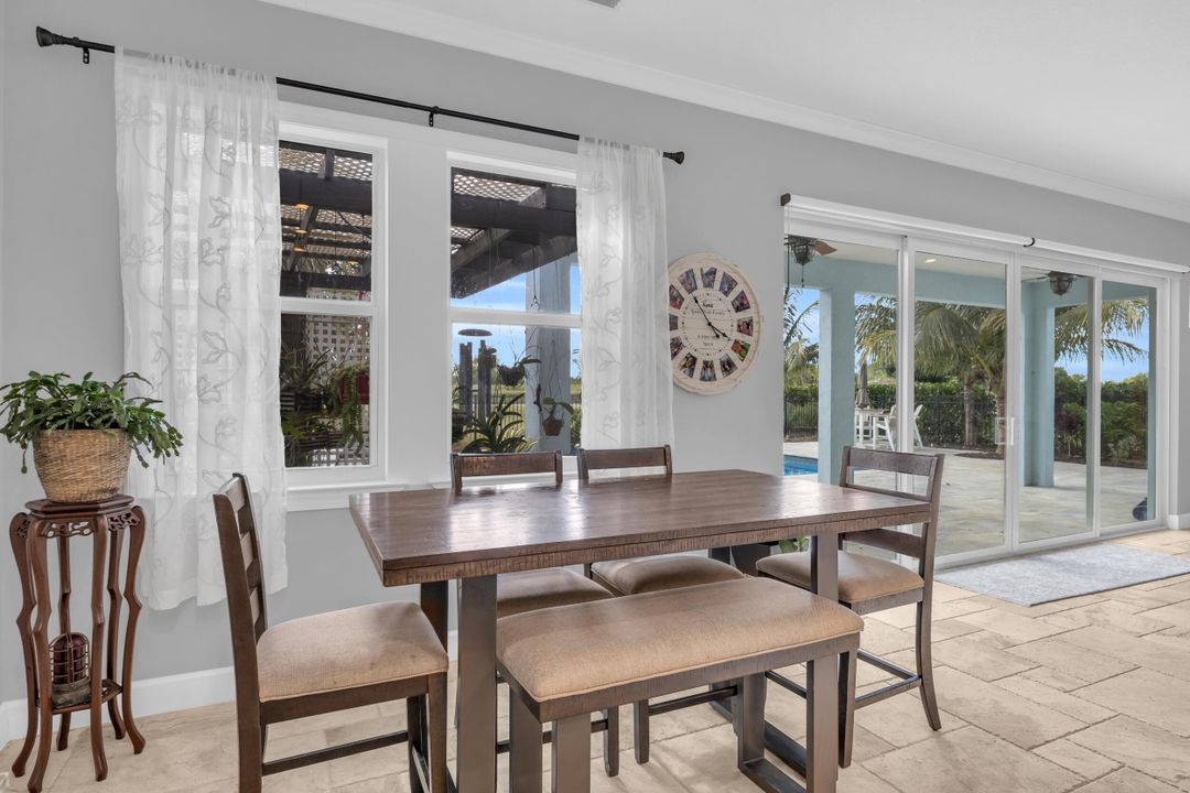 На продажу: $685,000 (4 спален, 3 ванн, 2629 Квадратных фут)