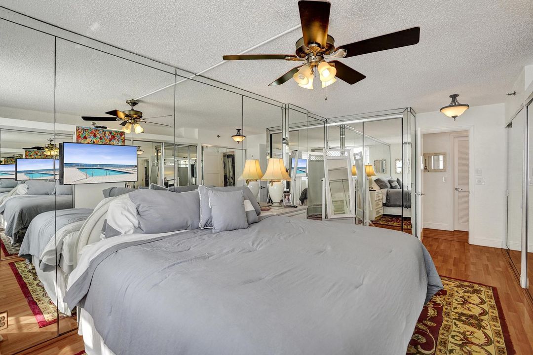 For Sale: $774,900 (2 beds, 2 baths, 1100 Square Feet)