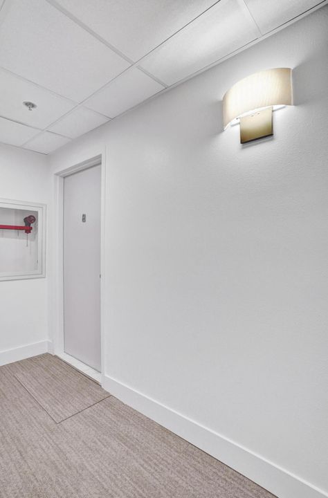 For Sale: $774,900 (2 beds, 2 baths, 1100 Square Feet)