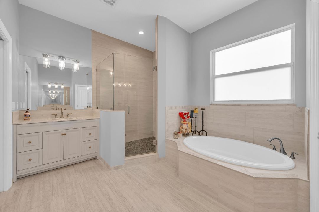 На продажу: $685,000 (4 спален, 3 ванн, 2629 Квадратных фут)