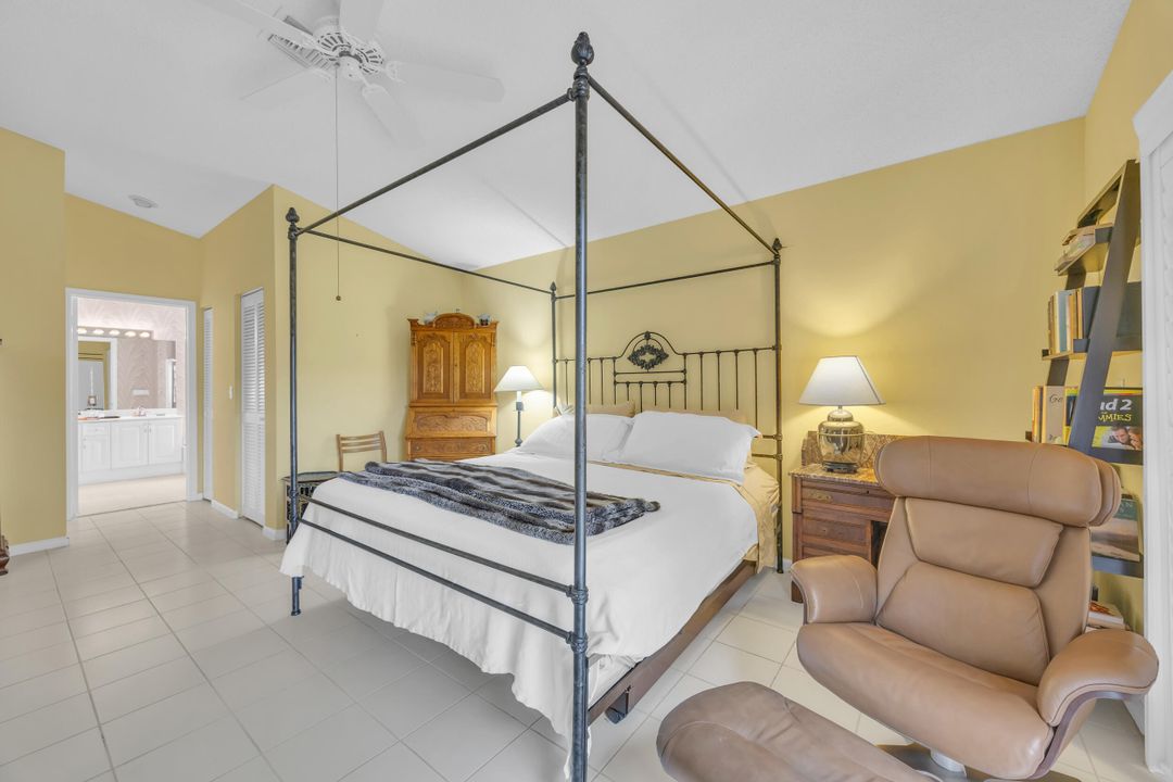 Active With Contract: $569,000 (3 beds, 2 baths, 2035 Square Feet)