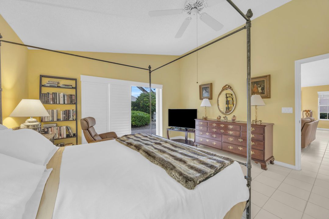 Active With Contract: $569,000 (3 beds, 2 baths, 2035 Square Feet)