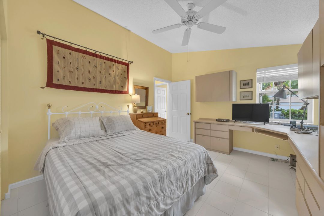 Active With Contract: $569,000 (3 beds, 2 baths, 2035 Square Feet)