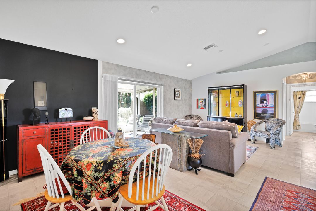 For Sale: $350,000 (3 beds, 2 baths, 1330 Square Feet)