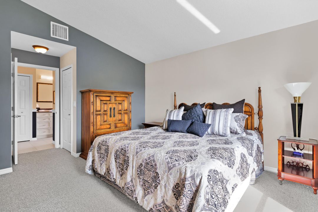 For Sale: $350,000 (3 beds, 2 baths, 1330 Square Feet)