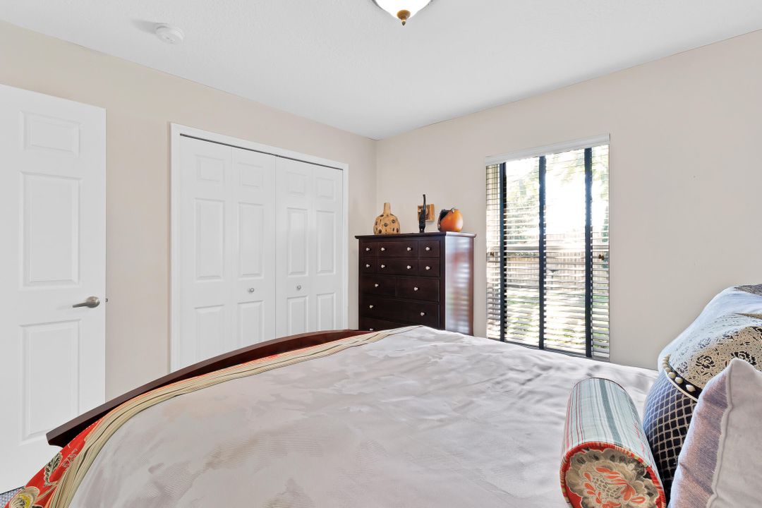 For Sale: $350,000 (3 beds, 2 baths, 1330 Square Feet)