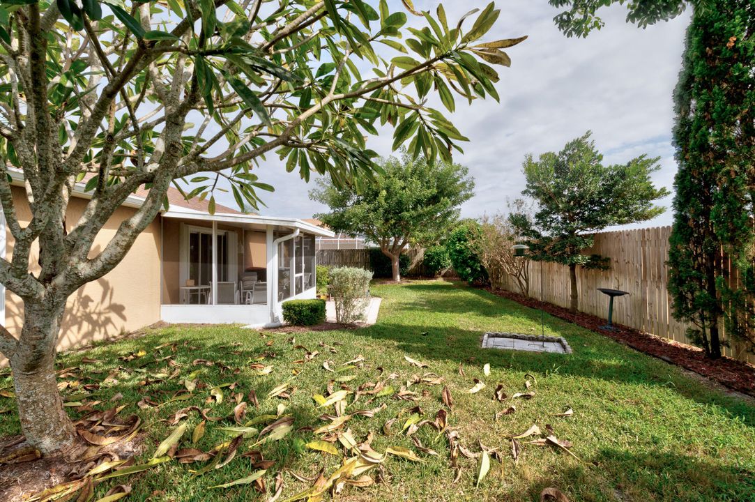 For Sale: $350,000 (3 beds, 2 baths, 1330 Square Feet)