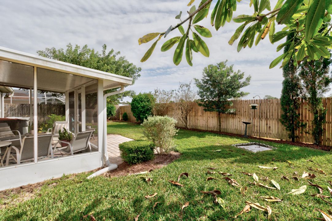 For Sale: $350,000 (3 beds, 2 baths, 1330 Square Feet)