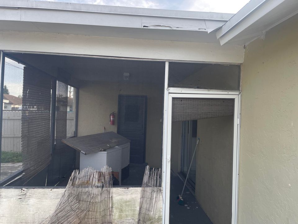 En Renta: $2,200 (2 camas, 1 baños, 1040 Pies cuadrados)