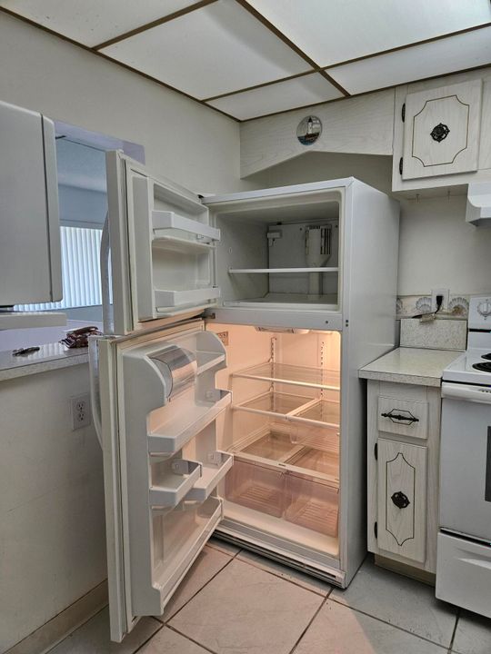 For Rent: $1,250 (1 beds, 1 baths, 650 Square Feet)