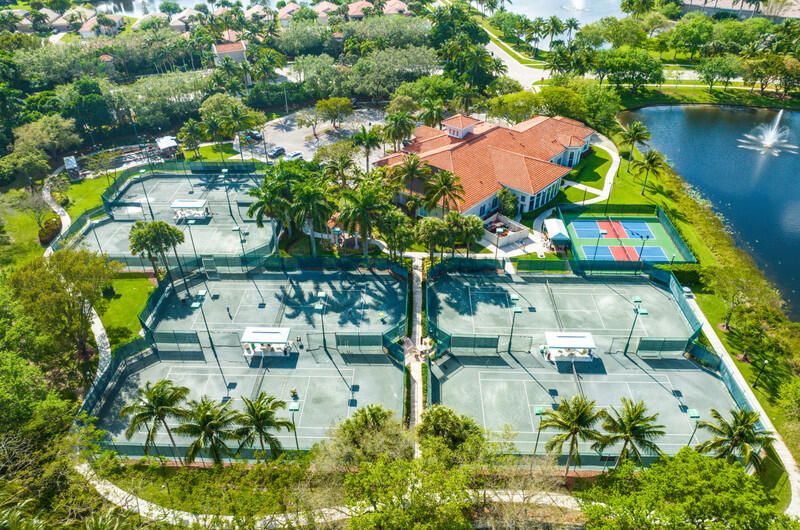 Active With Contract: $595,500 (3 beds, 2 baths, 2232 Square Feet)