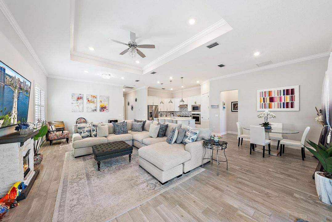 For Sale: $875,000 (3 beds, 2 baths, 2298 Square Feet)