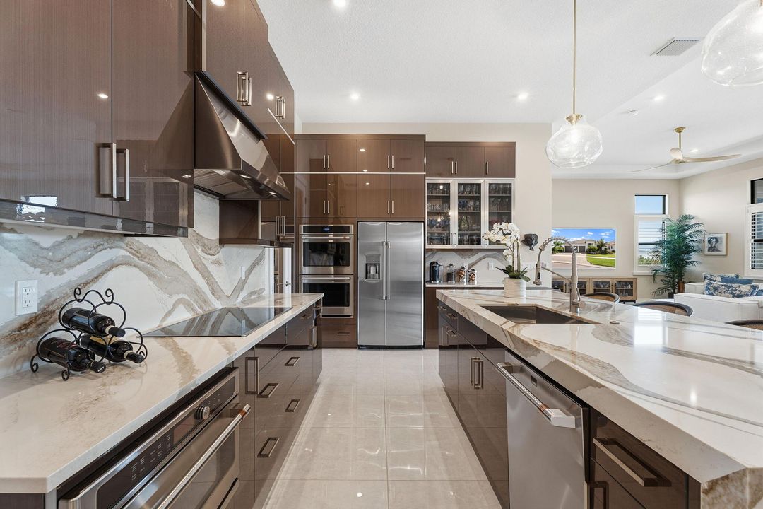 На продажу: $1,125,000 (3 спален, 3 ванн, 2554 Квадратных фут)