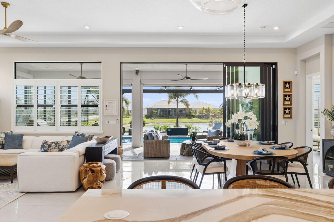 На продажу: $1,125,000 (3 спален, 3 ванн, 2554 Квадратных фут)