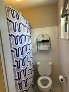 For Rent: $3,200 (3 beds, 2 baths, 1606 Square Feet)