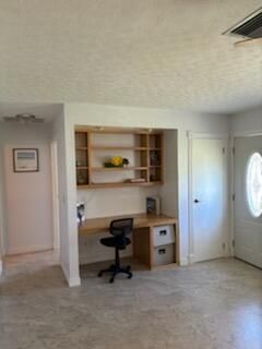For Rent: $3,200 (3 beds, 2 baths, 1606 Square Feet)