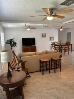 For Rent: $3,200 (3 beds, 2 baths, 1606 Square Feet)