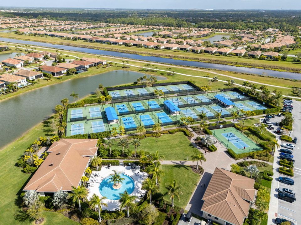 На продажу: $1,125,000 (3 спален, 3 ванн, 2554 Квадратных фут)