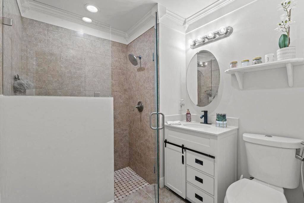 В аренду: $3,995 (3 спален, 2 ванн, 1266 Квадратных фут)