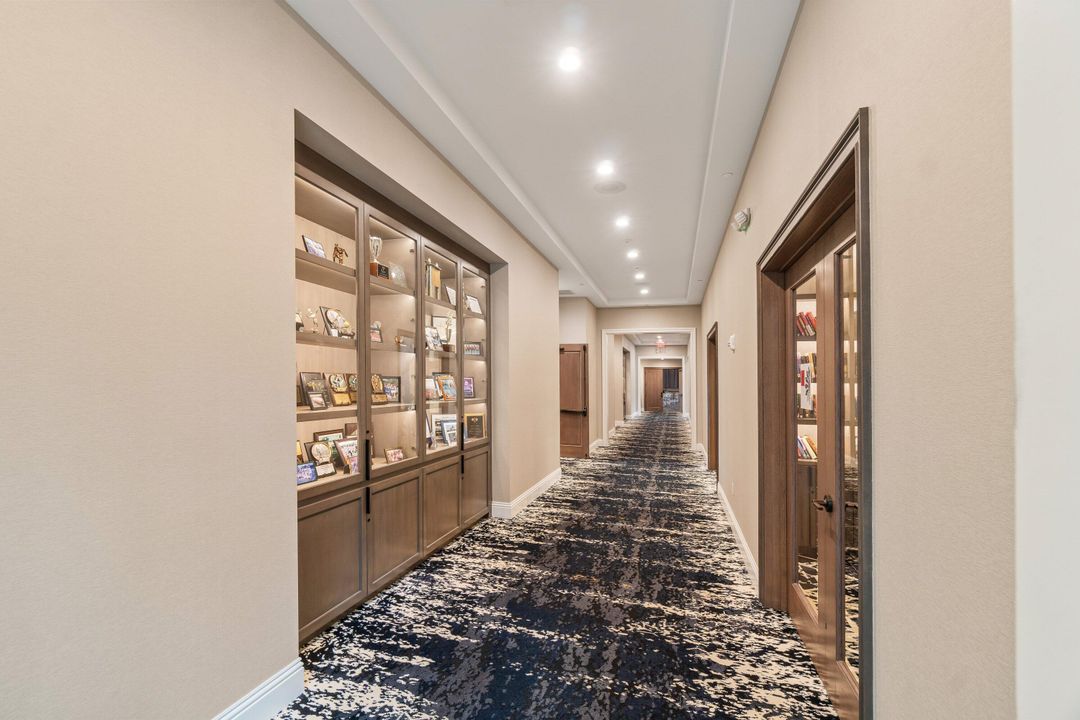 合同活跃: $325,000 (3 贝兹, 2 浴室, 1599 平方英尺)