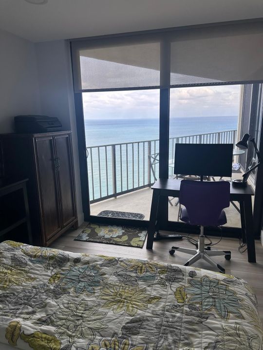 For Rent: $5,000 (2 beds, 2 baths, 1223 Square Feet)