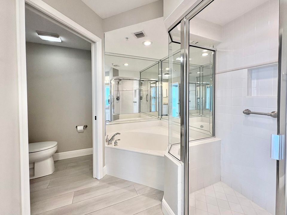 For Sale: $1,075,000 (3 beds, 2 baths, 1929 Square Feet)