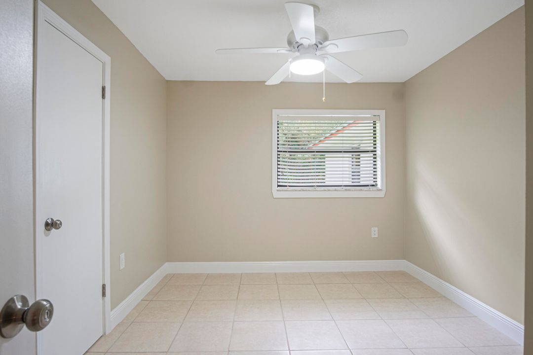 For Sale: $425,000 (4 beds, 2 baths, 1648 Square Feet)