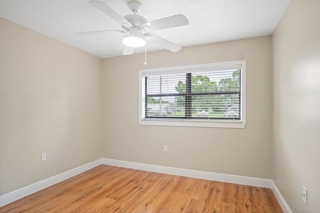 For Sale: $425,000 (4 beds, 2 baths, 1648 Square Feet)