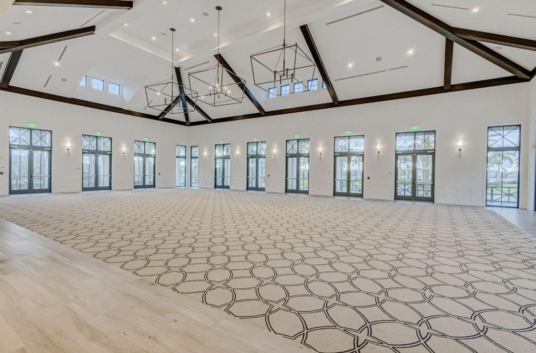 For Sale: $875,000 (3 beds, 2 baths, 2298 Square Feet)