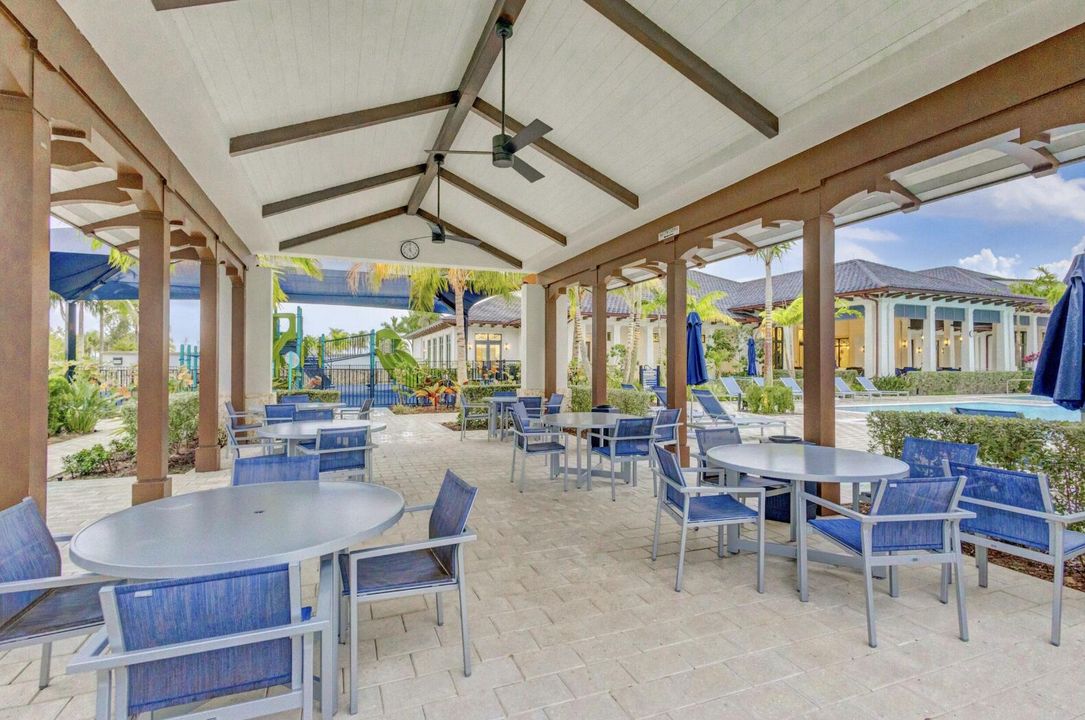 For Sale: $875,000 (3 beds, 2 baths, 2298 Square Feet)