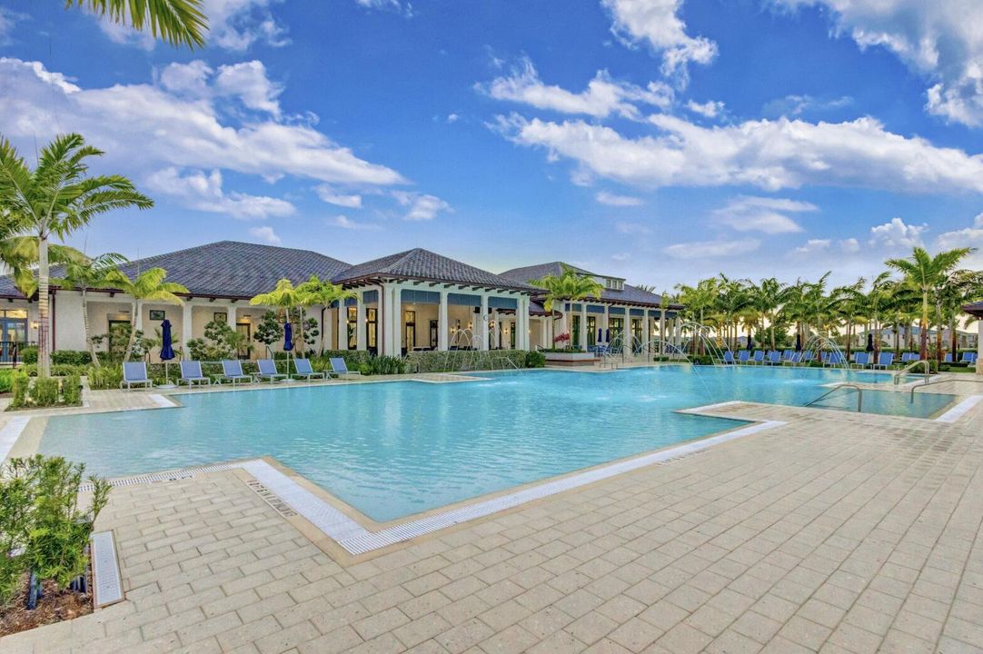 For Sale: $875,000 (3 beds, 2 baths, 2298 Square Feet)