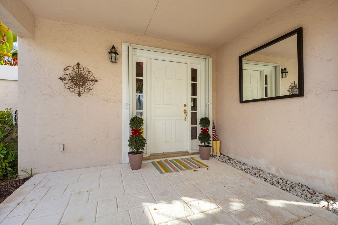 待售: $710,000 (3 贝兹, 2 浴室, 2149 平方英尺)