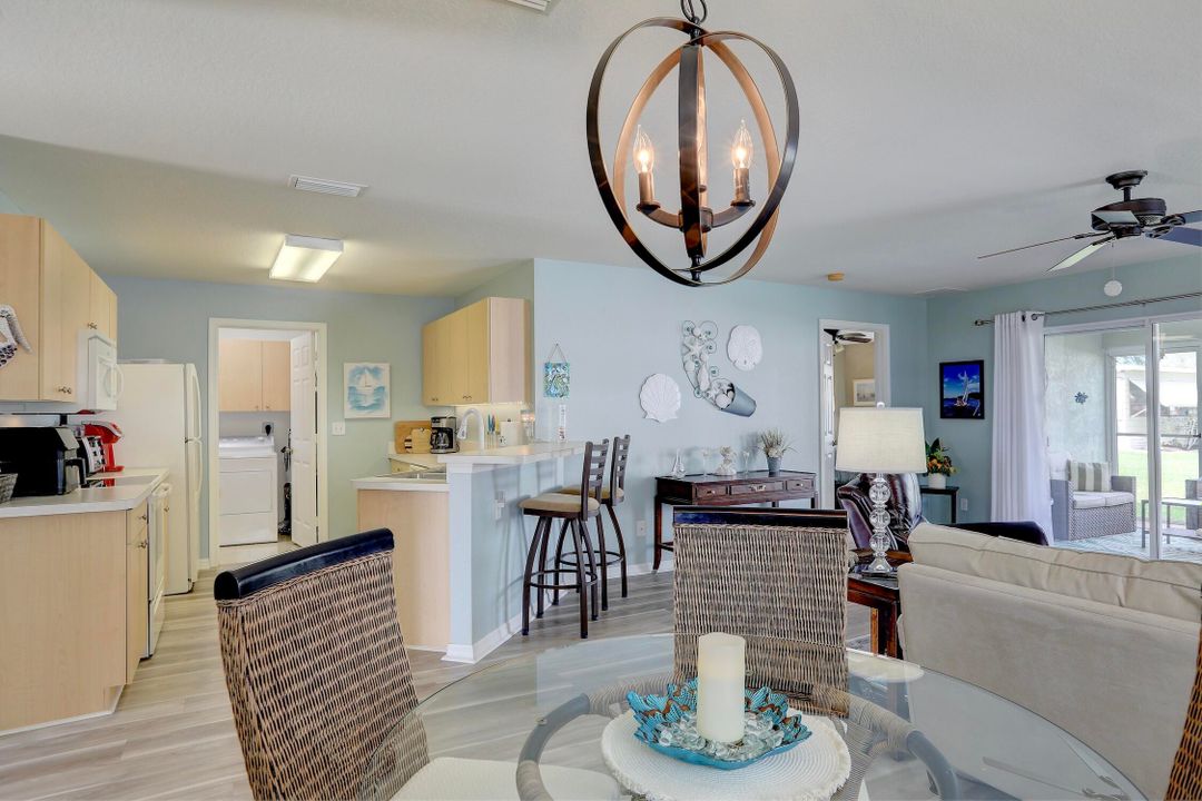 На продажу: $169,000 (2 спален, 2 ванн, 1319 Квадратных фут)