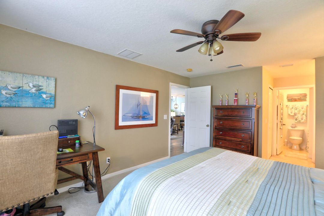 На продажу: $169,000 (2 спален, 2 ванн, 1319 Квадратных фут)