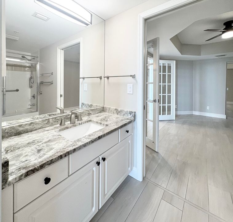 For Sale: $1,075,000 (3 beds, 2 baths, 1929 Square Feet)