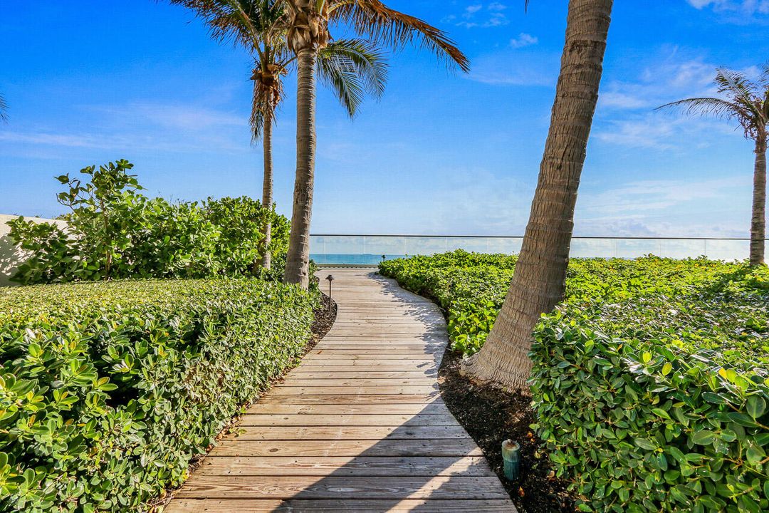 For Sale: $1,250,000 (2 beds, 2 baths, 1823 Square Feet)