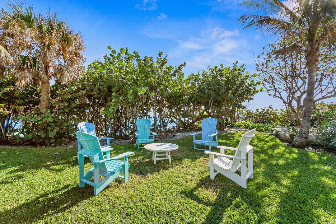 For Sale: $1,250,000 (2 beds, 2 baths, 1823 Square Feet)