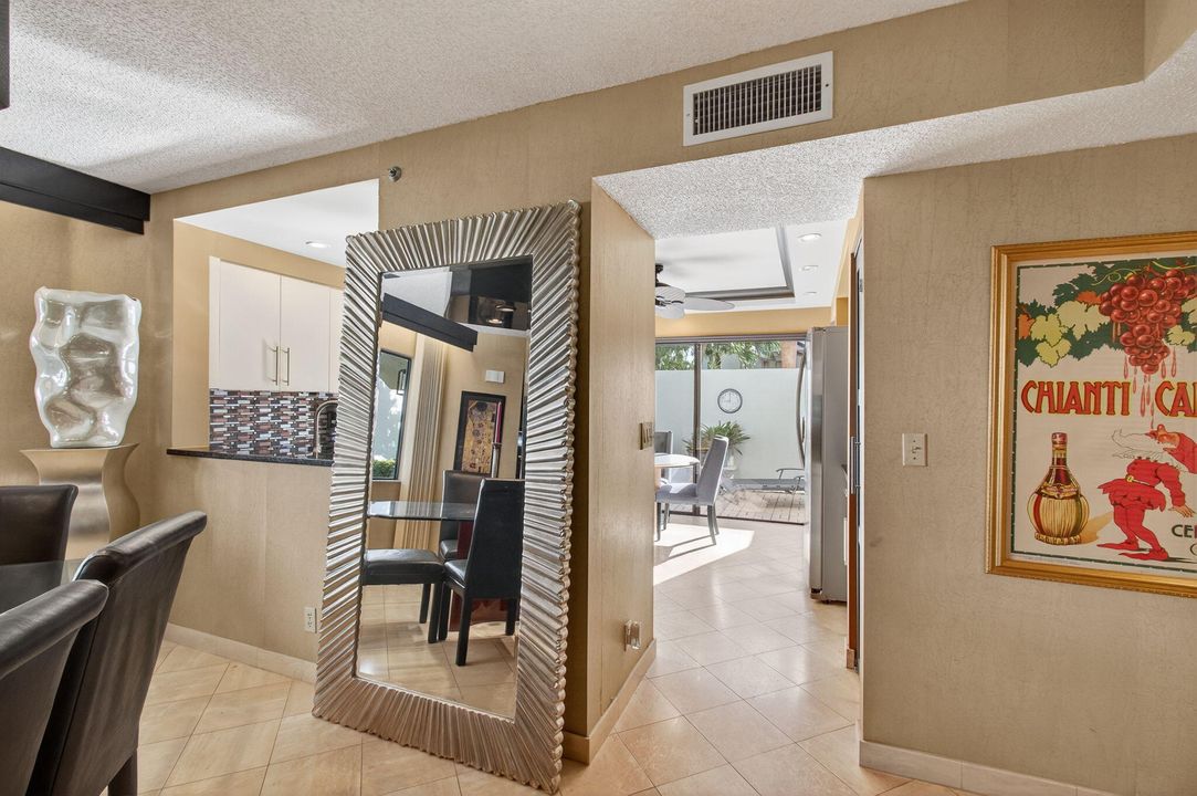 На продажу: $299,000 (2 спален, 2 ванн, 1513 Квадратных фут)