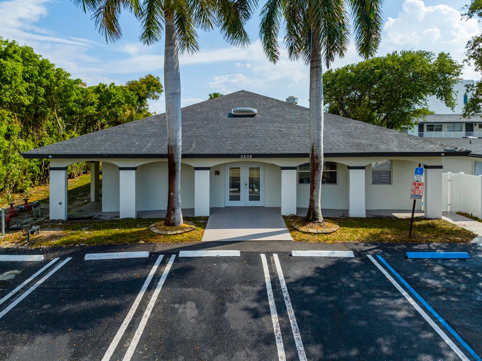 待售: $5,995,000 (0 贝兹, 0 浴室, 10642 平方英尺)