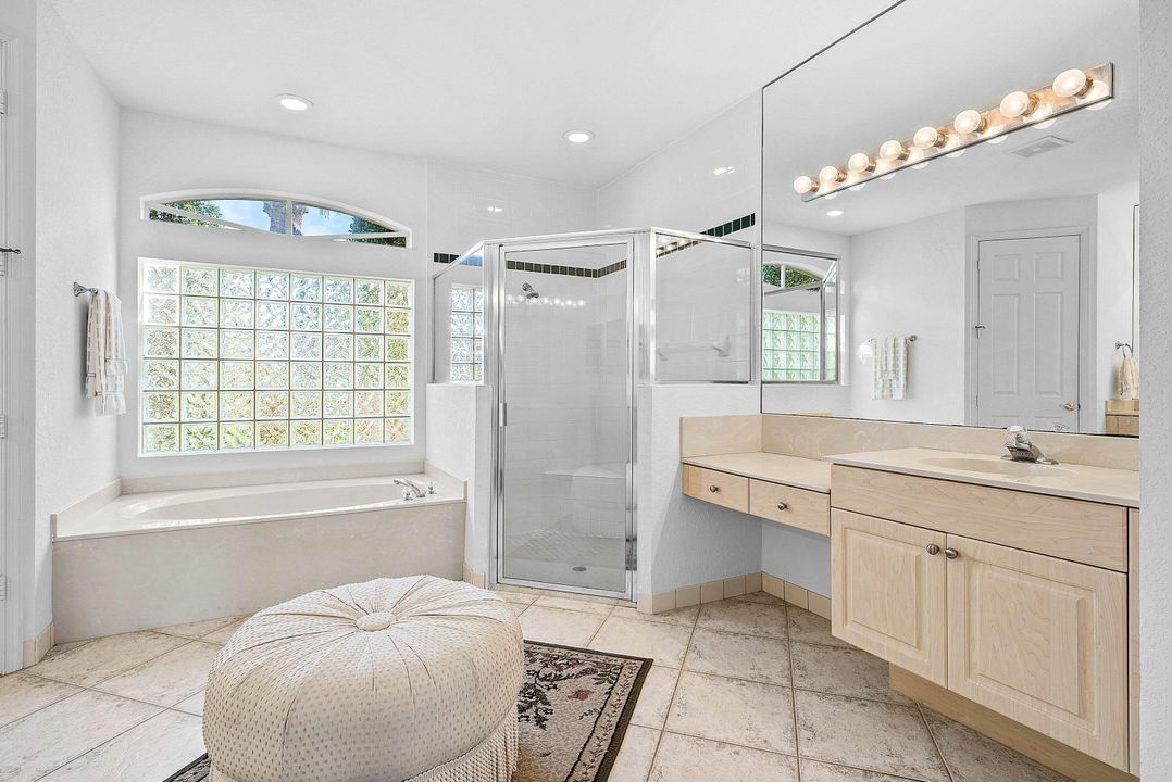 For Sale: $549,000 (4 beds, 2 baths, 2319 Square Feet)