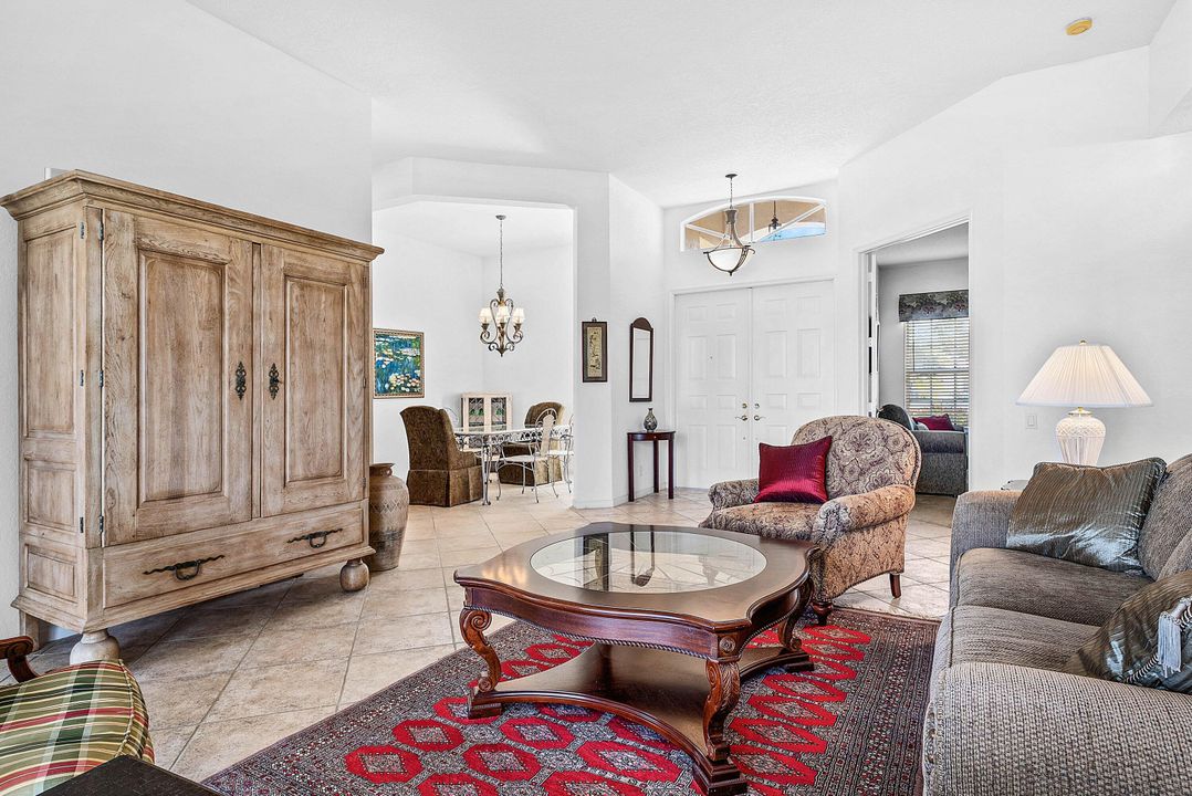 For Sale: $549,000 (4 beds, 2 baths, 2319 Square Feet)