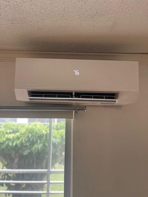 Activo con contrato: $90,000 (1 camas, 1 baños, 702 Pies cuadrados)