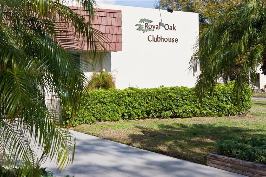 For Sale: $105,000 (1 beds, 1 baths, 630 Square Feet)